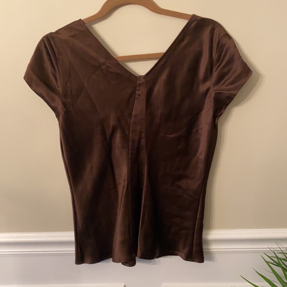 Vintage Marshall Fields 100% silk v-neck short sleeve top - Picture 3 of 4